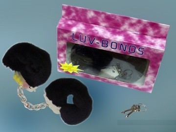 Металлические наручники с черным мехом H002B1F086A1-BXSC