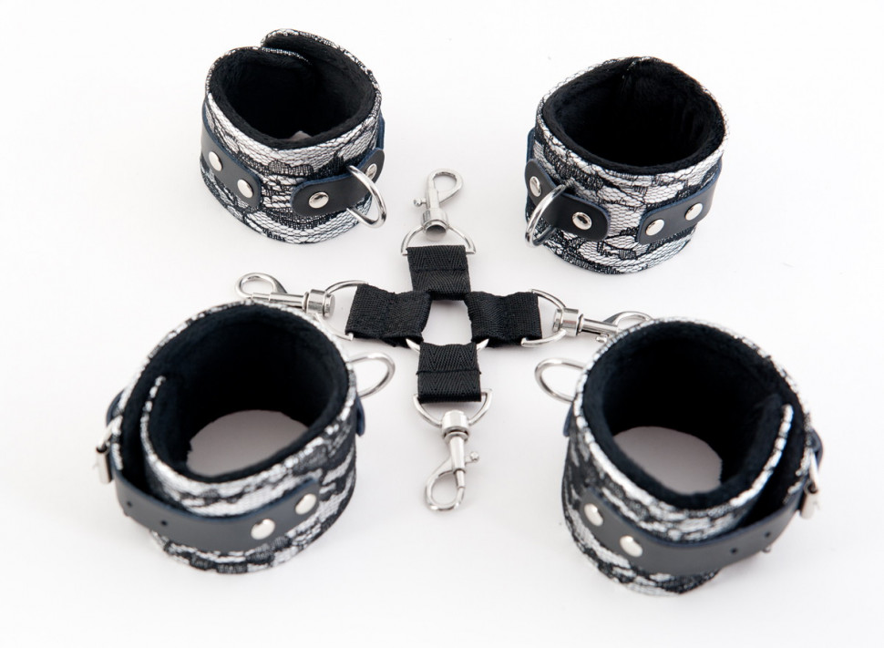 Кружевной бондажный комплект TOYFA Marcus (сцепка, наручники и оковы), серебристый