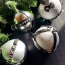 Новогодний шар Штучки-Дрючки с надписью в ассортименте, серебристый, 10 см