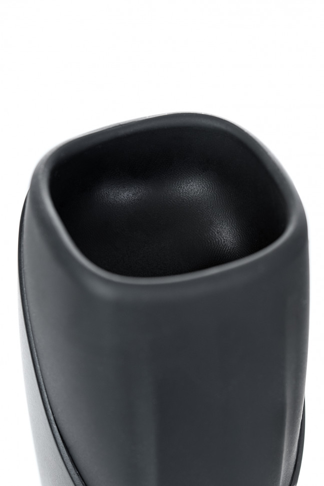 Мастурбатор нереалистичный Satisfyer Men Vibration, силикон, чёрный, 14,5 см