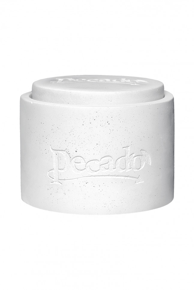 Ароматическая свеча круглая с крышкой «Plum & Cashmere» Pecado